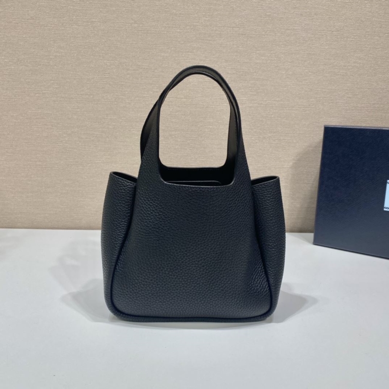Pra*a bucket bags